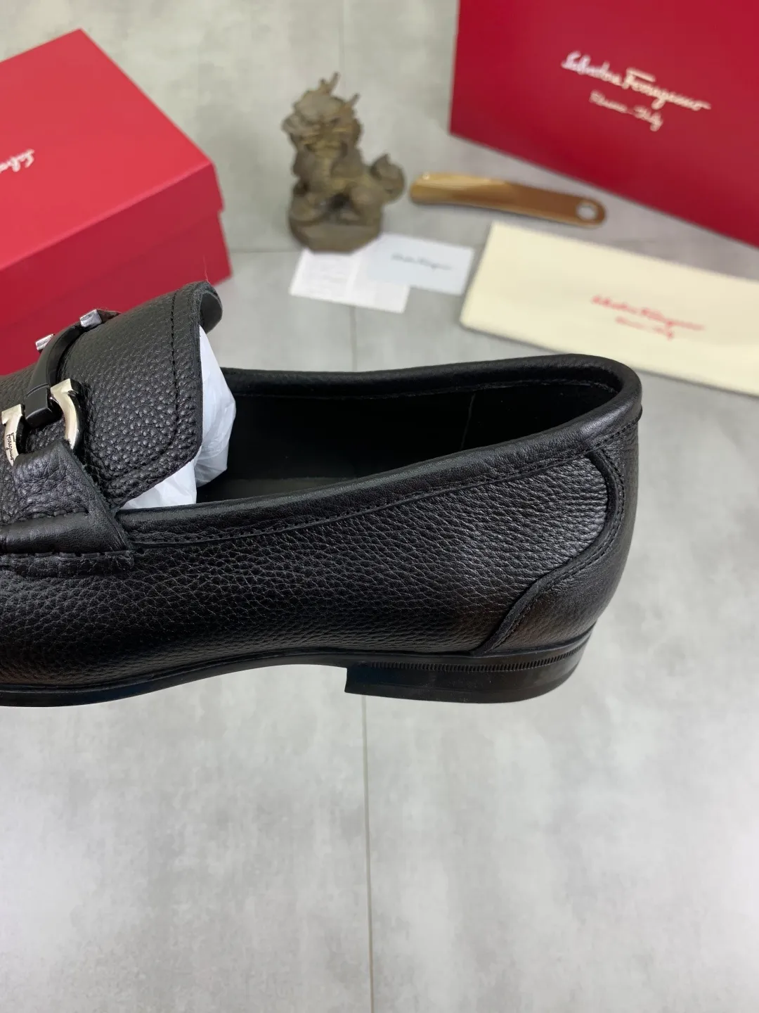 Men's shoes 💰P480 new high quality [Ferragamo/Ferragamo] latest model original imported calfskin, imported cowhide lining + original luxury metal buckle + original combination outsole Comparison without pressure Code number: 38-44 (45 customized)